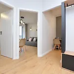 Superapart Prymasa 1000-lecia 6a, Hidden Gem - Ideal For Relaxation & Escapes Apartment