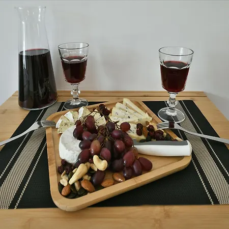 Apartmán Superapart Prymasa 1000-lecia 6a, Hidden Gem - Ideal For Relaxation & Escapes